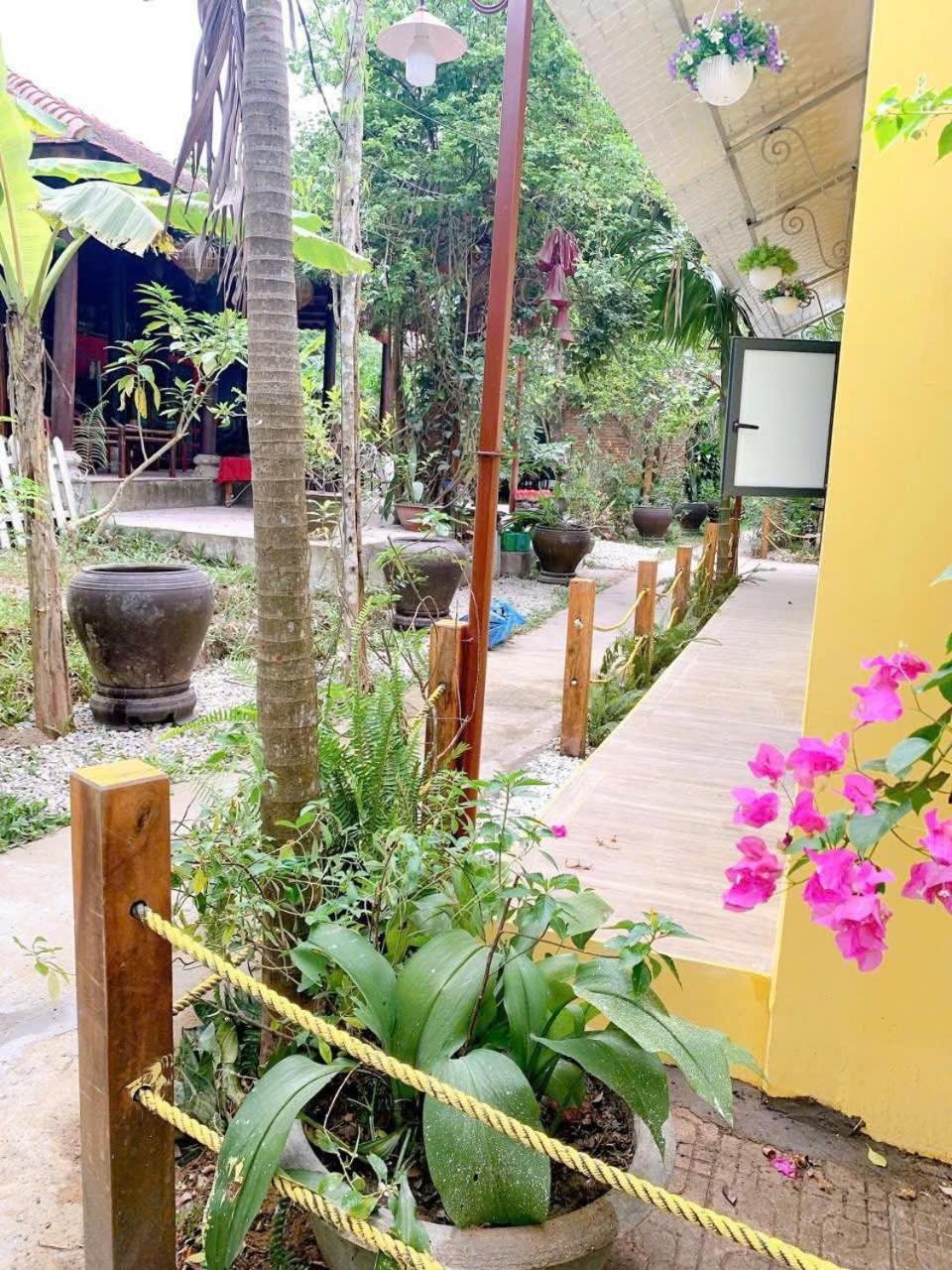 Hue Lotus Homestay Екстериор снимка
